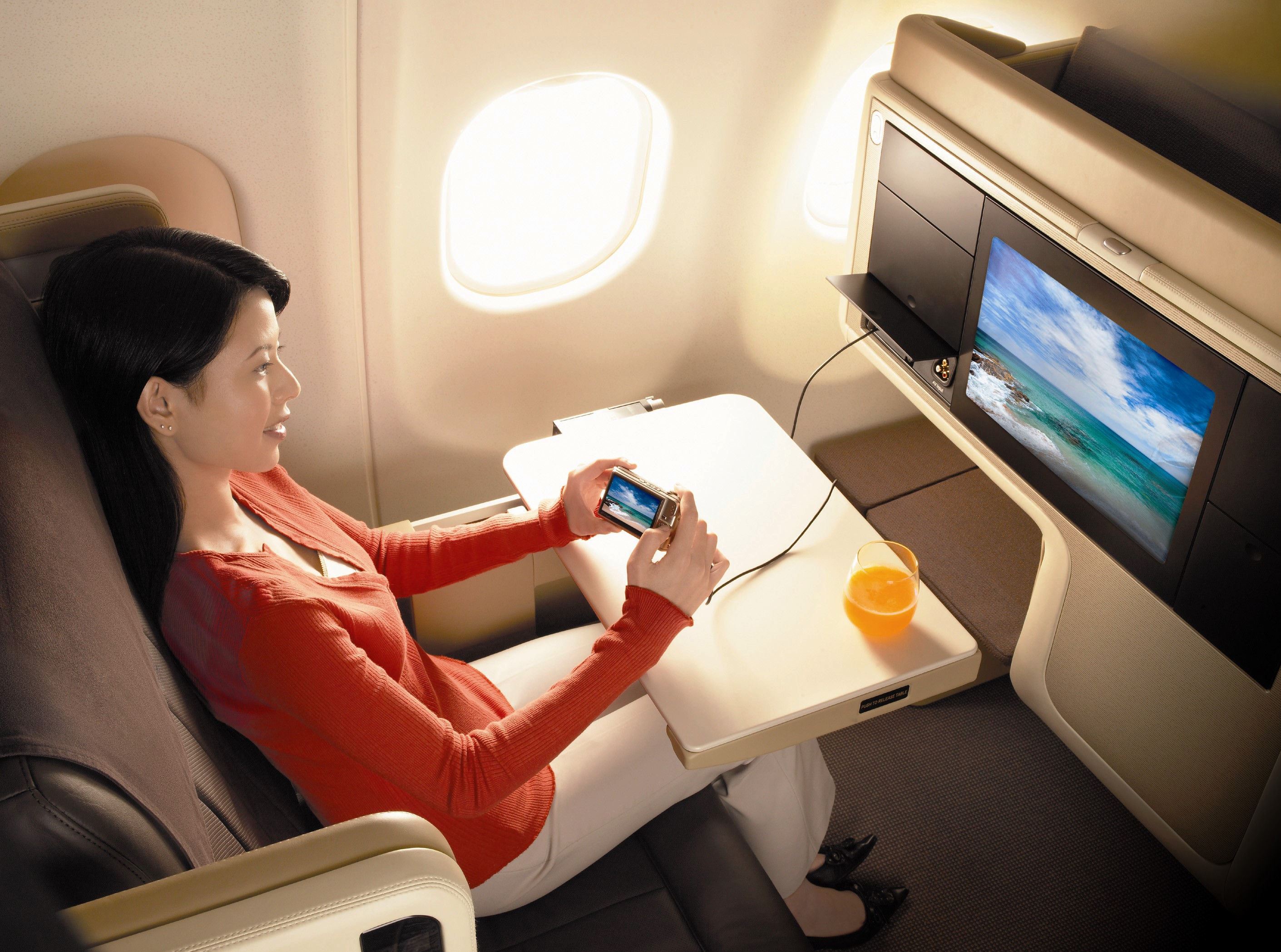 How Singapore Airlines harnesses Digital for market leadership in the airline industry