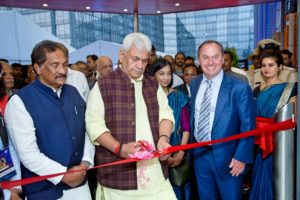 ntel India’s newest design facility in Bengaluru was inaugurated on November 15 by Shri Manoj Sinha, Minister of State (IC) for Communications and Minister of State for Railways, Government of India, and Bob Swan, CFO and interim CEO of Intel Corporation in the presence of Shri K. J. George, Minister for Large & Medium Scale Industries, IT and BT, Science and Technology, Govt. of Karnataka and many other delegates from the government, industry and academia.