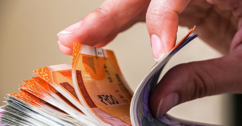 Money, cash, finance, IT Spending, India IT Spending 2023