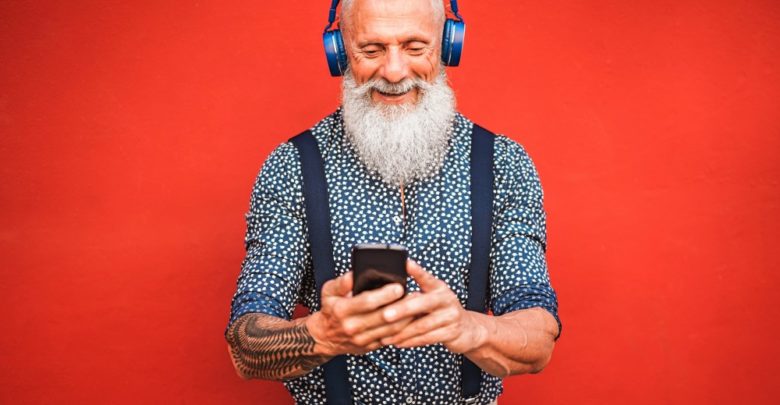 seniors using tech